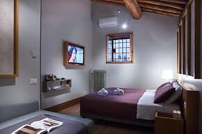 Grand Master Suites