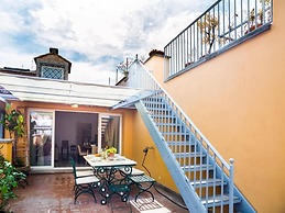 Grand Master Suites
