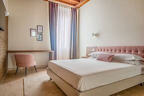 Grand Master Suites