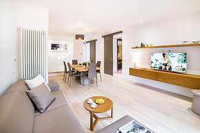 Grand Master Suites