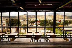 Hostal Tres Central