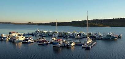 Amieira Marina