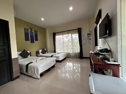 Park & Pool Resort
