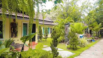 Park & Pool Resort