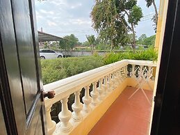 Park & Pool Resort