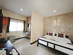 Park & Pool Resort