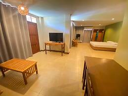 Sun Hotel