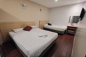 Hotel 18, Ipoh Aeon Mall