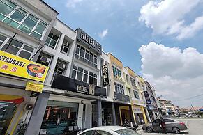 Hotel 18, Ipoh Aeon Mall