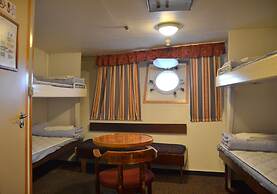 Laivahostel S/S Bore