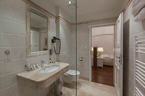 Little King Hotel U Malvaze
