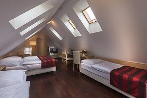 Little King Hotel U Malvaze