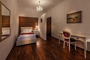 Little King Hotel U Malvaze