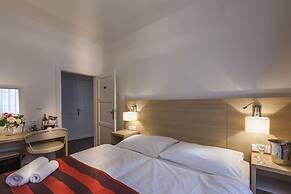 Little King Hotel U Malvaze