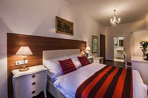 Little King Hotel U Malvaze