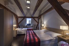 Little King Hotel U Malvaze