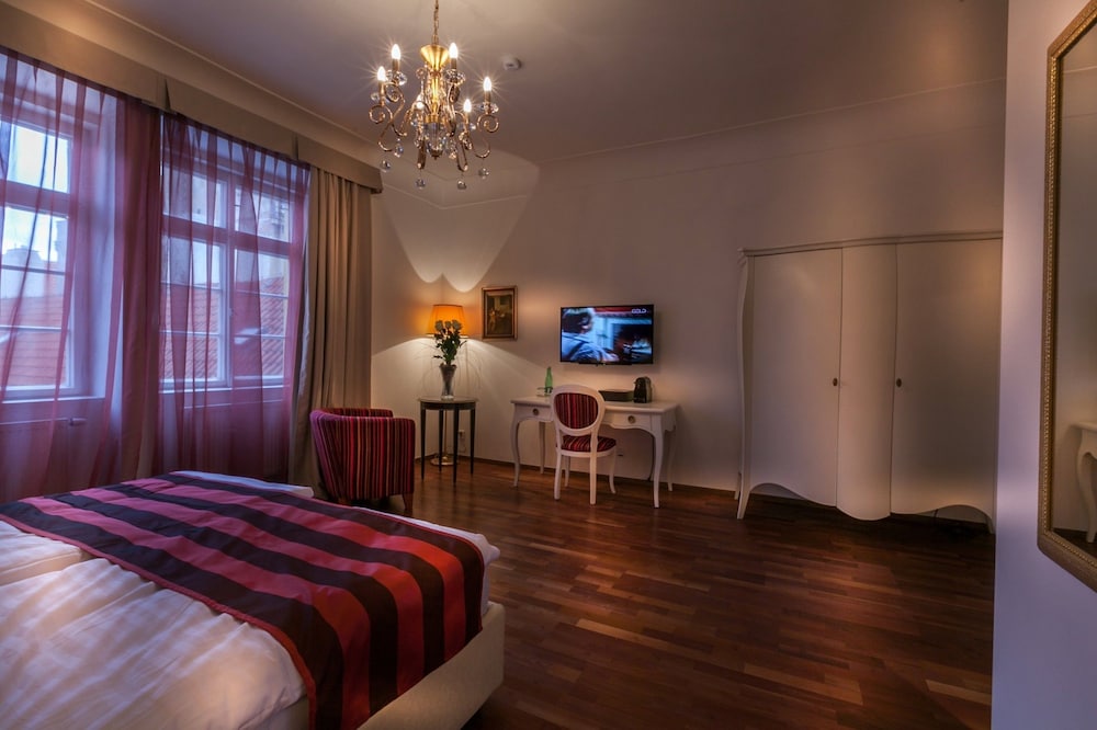 Little King Hotel U Malvaze
