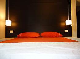 Dea Roma Inn