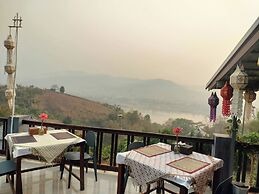 Chiang Khong Hill