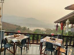 Chiang Khong Hill