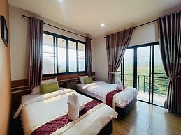 Chiang Khong Hill