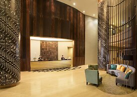 Nemuru Grand Bellevue Radio Dalam