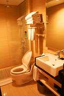Nemuru Grand Bellevue Radio Dalam