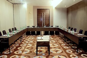 Nemuru Grand Bellevue Radio Dalam