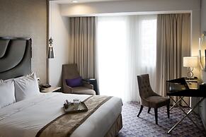Nemuru Grand Bellevue Radio Dalam
