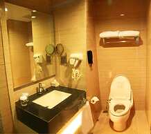 Nemuru Grand Bellevue Radio Dalam