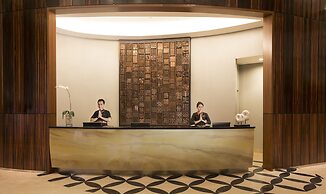Nemuru Grand Bellevue Radio Dalam
