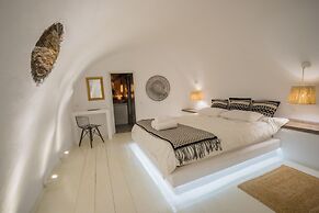 Gaia Suites