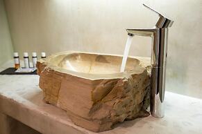 Gaia Suites