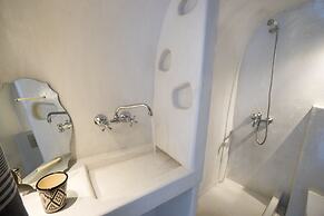 Gaia Suites