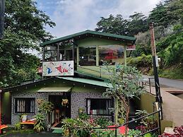 Cabinas El Pueblo - Hostel