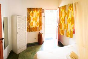 Casa Delfin Guest House