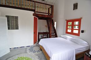 Casa Delfin Guest House