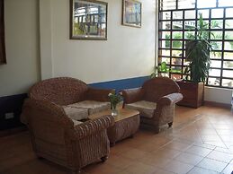 Riyan Apartments