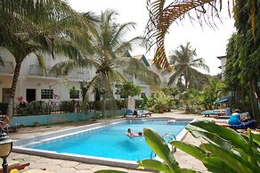 Riyan Apartments
