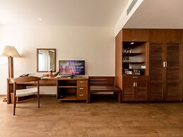 Cam Ranh Riviera Beach Resort & Spa