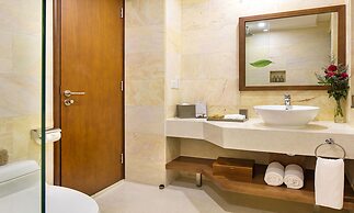 Cam Ranh Riviera Beach Resort & Spa