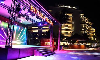 Cam Ranh Riviera Beach Resort & Spa