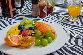Zebras Crossing Lodge