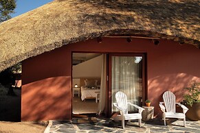 Zebras Crossing Lodge