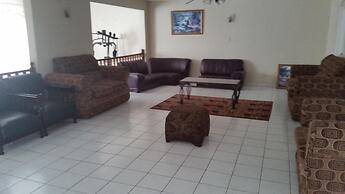 Villa Donna Inn