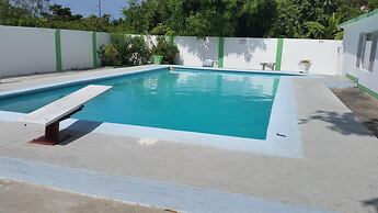Villa Donna Inn