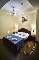 David Hotel