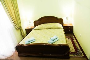 David Hotel