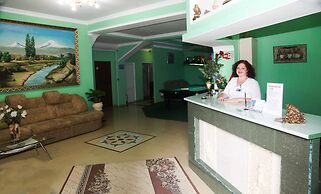 David Hotel