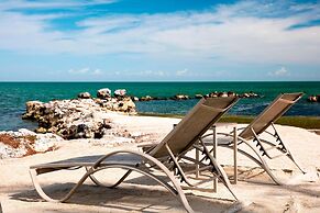 Courtyard by Marriott Faro Blanco Resort, Marathon Florida Keys